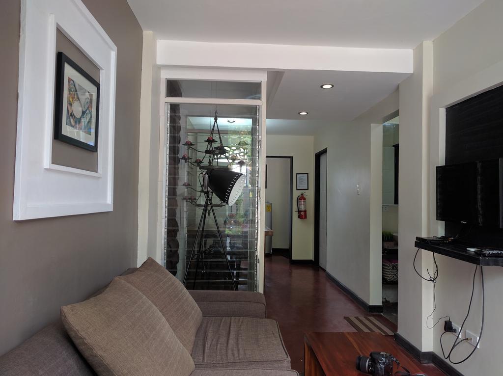 Anabelle Residence Dumaguete City Buitenkant foto