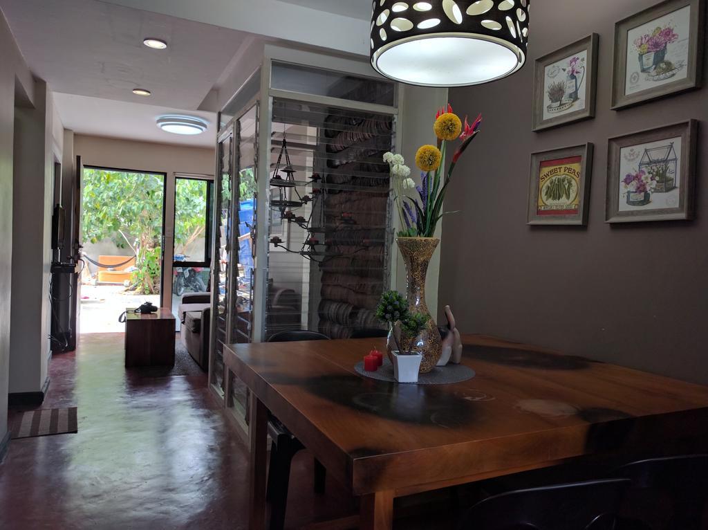 Anabelle Residence Dumaguete City Buitenkant foto